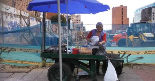 PUESTO AMBULANTE AREPAS  HUEVOS REVUELTOS ALBA BUITRAGO